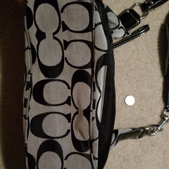 Coach hobo handbag - Picture 5 of 7